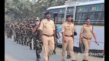 आज़मनगर: आज़मनगर: विधानसभा चुनाव के मद्देनज़र पुलिस ने निकाला फ्लैग मार्च, सुरक्षा व्यवस्था का लिया जायजा