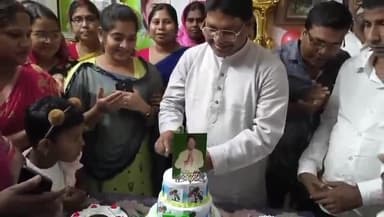মথুরাপুর ২: খাড়ী অঞ্চলের তৃণমূল কংগ্রেসের পক্ষ থেকে রায়দিঘি বিধানসভার বিধায়কের জন্মবার্ষিকী উদযাপন অনুষ্ঠানে আয়োজন করা হয়