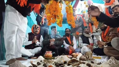 सिहुंता: विधानसभा अध्यक्ष कुलदीप सिंह पठानिया ने धुलारा में आयोजित शिव नुआला में भाग लिया