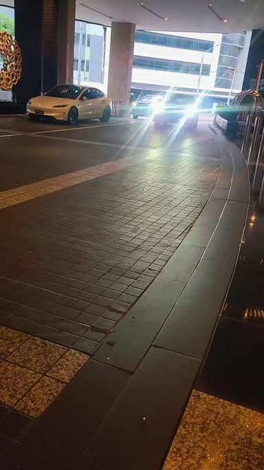 जब आप ऑस्ट्रेलिया मेलबर्न जाएं और आपका लागोटिया यार वहां रहता हो तब मजा दोगुना हो जाता है 💕
#australia #melbourne #explore
#worldtour #travel #royalenfield #lt #achivement #performance #maharajganj #cr