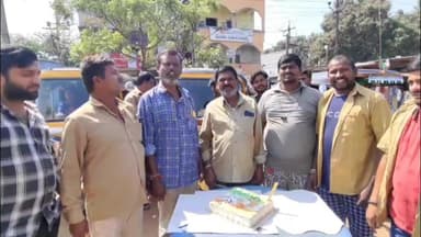 భూపాలపల్లి: అతి యూనియన్ ఆధ్వర్యంలో అట్టహాసంగా ఎమ్మెల్యే జన్మదిన వేడుకలు...