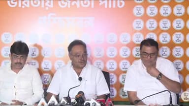 রাজারহাট: "বঙ্কিমচন্দ্রের অবমাননা করা হলো, তার প্রতি অশ্রদ্ধা করা হলো" সল্টলেকে ক্ষোভ উগড়ে দিলেন শমীক ভট্টাচার্য