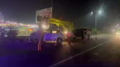 नारासन: गुरुकुल नारसन के पास तेज रफ्तार डीसीएम ने एक कार को मारी टक्कर, बाल-बाल बचे निषाद पार्टी के नेता