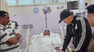 खैर: वरिष्ठ पुलिस अधीक्षक नीरज जादौन फरीदाबाद अस्पताल पहुंचे, घायल आरक्षी देव दीक्षित का हाल जानने