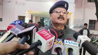 मुहम्मदाबाद गोहना: आलसलपुर में पुलिस और हत्या के आरोपी के बीच हुई मुठभेड़, आरोपी के पैर में लगी गोली: सीओ ने दी जानकारी