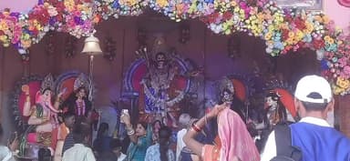 गोगरी: महेशखूंट में कार्तिक मेले के तीसरे दिन उमड़ी दर्शकों की भीड़, सुरक्षा के पुख्ता इंतजाम