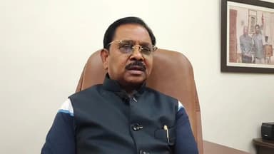 कैरो: बिहार में बदलाव की हवा, जनता विकास और स्थिरता के लिए इंडिया गठबंधन के साथ: धीरज प्रसाद साहू