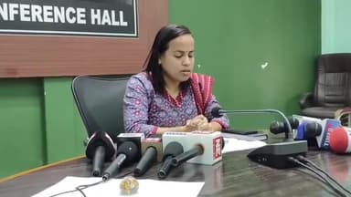 সৃজনগ্ৰাম: ৰাষ্ট্ৰীয় খাদ্য সুৰক্ষা আঁচনিৰ নতুন পৰ্যায়ৰ শুভাৰম্ভৰ সন্দৰ্ভত সংবাদমেল সমজিলা আয়ুক্ত শান্তা কাৰ্কী ছেত্ৰীয়ে