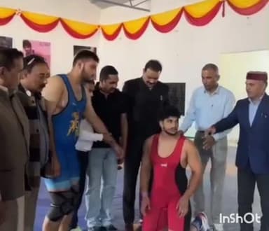 इंदौरा: इंदोरा में आयोजित दो दिवसीय राज्य स्तरीय कुश्ती प्रतियोगिता का समापन, विधायक रहे मुख्य अतिथि