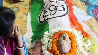 মোহনপুর: মোহনপুরে SIR অবহে জড়িসাই বুথে BLA 2 এর হঠাৎ মৃত্যু!