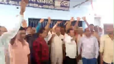 गुण्डरदेही: भारी विवाद के बाद पुलिस और प्रशासनिक अधिकारियों की मौजूदगी में कन्नेवाड़ा में धर्मांतरित व्यक्ति के शव को दफन किया गया