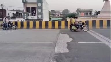 दारव्हा: नव्याने बांधलेल्या बोरी पुलावर खड्डे — बहुजन मुक्ती पार्टीची दुरुस्तीची मागणी