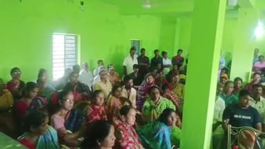 গোসাবা: আগামী বিধানসভা নির্বাচনের লক্ষ্যে শম্ভু নগরে, পঞ্চায়েত সদস্য,অঞ্চল তৃণমূলের নেতৃত্ব,কর্মীদের নিয়ে সাংগঠনিক বৈঠকের আয়োজন