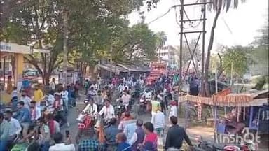 शंभूगंज: शंभूगंज में डिप्टी सीएम सम्राठ चौधरी ने जदयू प्रत्याशी जयंत राज के समर्थन में किया रोड शो, उमड़ी कार्यकर्ताओं की भीड़