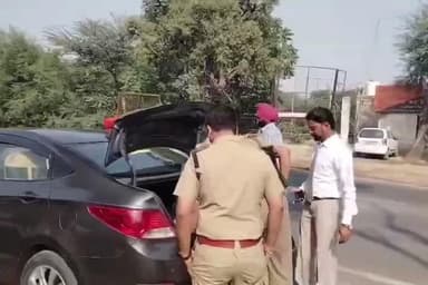 ਮਲੋਟ: ਆਪਰੇਸ਼ਨ ਸੀਲ ਤਹਿਤ ਕਿੱਲਿਆਂਵਾਲੀ ਵਿਖੇ ਪੰਜਾਬ ਹਰਿਆਣਾ ਬਾਰਡਰ ਤੇ ਪੰਜਾਬ ਪੁਲਿਸ ਨੇ ਨਾਕਾਬੰਦੀ ਕਰ ਕੀਤੀ ਚੈਕਿੰਗ