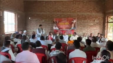 बिसौली: पैगा भीकमपुर गांव में समाजवादी पार्टी की मासिक बैठक का आयोजन किया गया