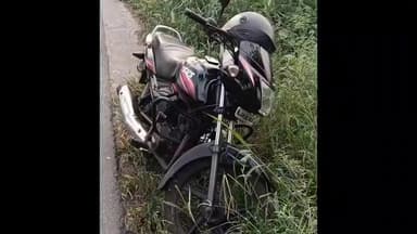 തൃശൂർ: കാഞ്ഞാണി പെരുമ്പുഴപാടത്ത് ഓട്ടോറിക്ഷ ബൈക്കിൽ ഇടിച്ച് അപകടം, ബൈക്ക് യാത്രക്കാരിക്ക് ഗുരുതര പരിക്ക്