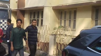 দিনহাটা ১: এক নাবালিকাকে অপহরণের অভিযোগে সিতাই থেকে অরুনাচল প্রদেশের এক ব্যক্তিকে গ্রেফতার