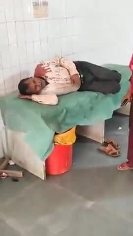 कोरांव: पैतिहा गाँव में आपसी विवाद के चलते दो पक्षों में हुई मारपीट, कई घायल, इलाज के लिए भेजे गए अस्पताल