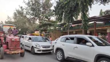 नेपानगर: कानून को ठेंगा! सड़क किनारे फिर दुकानें, दरियापुर में 1 घंटे का जाम