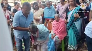 গোলাঘাট: জুবিন ফেন ক্লাব গোলাঘাটৰ উদ্যোগত গল্ড চিনেমা হলত ৰৈ ৰৈ বিনালে ছবি বৃদ্ধাশ্ৰমৰ ককা আইতাক বিনামূলীয়া প্ৰদৰ্শনী