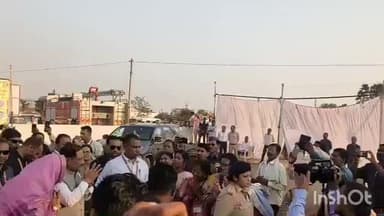 डौण्डीलोहारा: कोसरिया मरार समाज द्वारा आयोजित युवा-युवती परिचय सम्मेलन एवं शाकंभरी महोत्सव में शामिल हुए मुख्यमंत्री विष्णुदेव साय