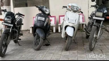 નડિયાદ: નડીયાદ ટાઉન પો.સ્ટે.નાવિસ્તારમાંથી મોટર સાયકલો, એકટીવા ચોરી કરનાર 4 બાળ કિશોરોને ઝડપી પાડતી નડિયાદ ક્રાઈમ બ્રાન્ચ...