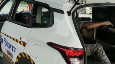 गायघाट: जारंग चौक से मैठी टॉल प्लाजा तक NH-27 पर चार दर्जन वाहनों का कटा चालान, मचा हड़कंप