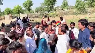 सिरोही: श्री सारणेश्वरजी महादेव के खेतलाजी मंदिर परिसर में पौधारोपण कार्यक्रम आयोजित, पूर्व विधायक समेत कई लोग रहे मौजूद