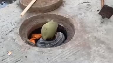 વડોદરા દક્ષિણ: SSG હોસ્પિટલ માં સેફટી વગર ડ્રેનેજ ની કામગીરી