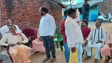 ପଟ୍ଟାଙ୍ଗୀ: ଏନିଙ୍ଗଗୁଡା ଗ୍ରାମରେ ଏକ ଦଶାହ କାର୍ଯ୍ୟରେ ଯୋଗ ଦେଲେ ପଟାଙ୍ଗୀ ବିଧାୟକ ତଥା କଂଗ୍ରେସ ବିଧାୟକ ଦଳର ନେତା