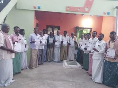 ఉరవకొండ: ప్రభుత్వ మెడికల్ కళాశాలల ప్రైవేటీకరణను వ్యతిరేకిస్తూ గ్రామాల్లో వైయస్సార్సీపి కోటి సంతకాలు సేకరణ కార్యక్రమాలు