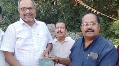 ಶಿರಸಿ: ಪತ್ರಕರ್ತರಿಗೆ ಸುಲಲಿತವಾಗಿ ಆರೋಗ್ಯ ವಿಮೆ ಹಾಗೂ ಬಸ್ ಪಾಸ್ ಸಿಗಲು ಮೊದಲ ಆದ್ಯತೆ, ನಗರದಲ್ಲಿ ಕಾ.ಪ.ಸಂ.ರಾಜ್ಯ ಕಾರ್ಯಕಾರಿಣಿ ಸದಸ್ಯ ವಿಠ್ಠಲದಾಸ