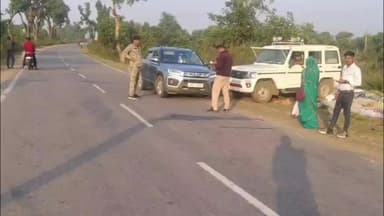 जतारा: एसपी के निर्देश पर जतारा पुलिस ने चलाया सड़क सुरक्षा अभियान, चेकिंग कर काटे चालान
