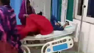 सकलडीहा: दुर्गापुर में किसी विवाद में मनबढ़ों ने मां-बेटे को पीटकर किया लहूलुहान, मां की हालत गंभीर