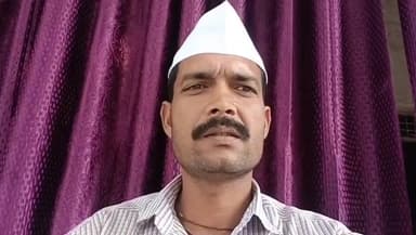 सहसवान: जन दृष्टि व्यवस्था सुधार मिशन के कार्यकर्ता ने किया खुलासा, 3 वर्ष से अधिक समय से अधिकारी एक ही दफ्तर में तैनात