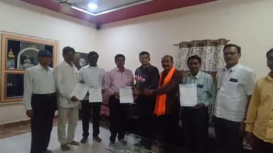 उमरखेड: रिपब्लिकन युवासेना सर्व ताकदिनिशी लढणार ; ठिकठिकाणी आढावा बैठकांचे आयोजन