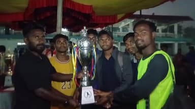 महागामा: राजेंद्र स्टेडियम, ऊर्जानगर महागामा में गोड्डा जिला फुटबॉल लीग 2025 का फाइनल मुकाबला हुआ