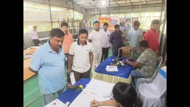 সবং: তেমাথানিতে শিক্ষা অনুরাগী ঐক্য মঞ্চের উদ্যোগ স্বেচ্ছায় রক্তদান শিবির আয়োজিত হল