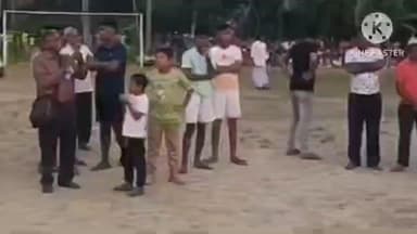 মগরাহাট ১: মড়াপাই গ্রামীণ ক্রীড়া কমিটির পরিচালনায় নকআউট ফুটবল প্রতিযোগিতার মাঠে উপস্থিত হন বিধায়ক গিয়াস উদ্দিন মোল্লা