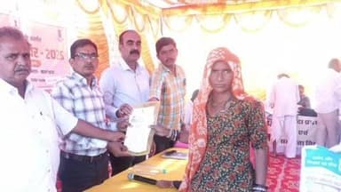 बायतु: बानियावास ग्रामीण सेवा शिविर में 17 पट्टे और विश्वकर्मा पेंशन मिलने से गरीब परिवारों को मिली राहत