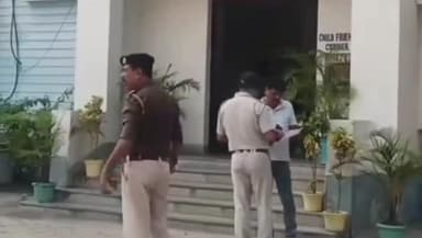 পুরাতন মালদা: পুরাতন মালদার শুট আউট কান্ডে গ্রেফতার অভিযুক্ত দাদা মদন দত্তকে রবিবার পেশ করা হল মালদা জেলা আদালতে