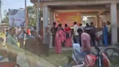 হলদিবাড়ি: SIR চালু হতেই ভীতু উদ্বাস্তুরা! এবার তাঁদের জন্য এগিয়ে এলো হলদিবাড়ি হিন্দু জাগরণ মঞ্চ