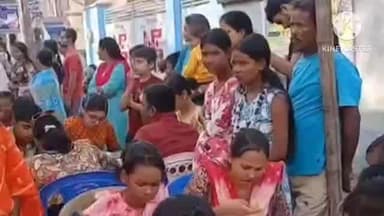 বাঁকুড়া ২: বাঁকুড়ার করগাহিড় এলাকায় রাস উৎসব উপলক্ষে শ্রী শ্রী হরে কৃষ্ণ সেবা নিকেতনে নরনারায়ন সেবার আয়োজন করা হয়েছে