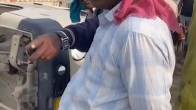 उदवंत नगर: बामपाली में सड़क हादसा: टायर फटने से मैजिक वाहन पलटा, पांच लोग घायल, अफरा-तफरी का माहौल