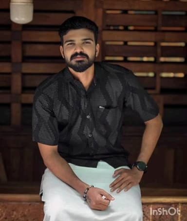 കാർത്തികപ്പള്ളി: ഹരിപ്പാട്ട് KSRT C ബസ്സിലേക്ക് ബൈക്ക് ഇടിച്ചു കയറി രണ്ട് യുവാക്കൾ മരിച്ചു