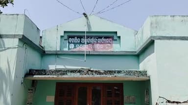 ଗୁଣୁପୁର: ୱାଉଲଡ ରେସକ୍ୟୁ ଟିମ୍ ନିମନ୍ତେ ଏକ ସ୍ବତନ୍ତ୍ର ଗାଡ଼ି ଆସିବା ପରେ ସରକାର ଙ୍କୁ ଧନ୍ୟବାଦ ଅର୍ପଣ କଲେ ଗୁଣପୁର ଉପଖଣ୍ଡ ଅଞ୍ଚଳର କର୍ମଚାରୀ