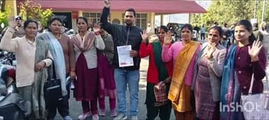 बागेश्वर: बरसात के समय क्षतिग्रस्त सिंचाई विभाग की टूटी सुरक्षा दीवार को ठीक करने की मांग पर डीएम को सौंपा ज्ञापन