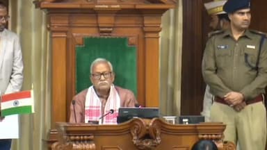 रफीगंज: रफीगंज विधानसभा से नवनिर्वाचित विधायक ने शपथ ग्रहण के दौरान भगवान सूर्य की जयकारे लगाए