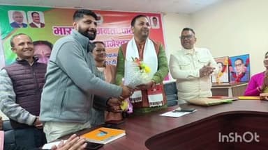 बागेश्वर: भारतीय जनता पार्टी कार्यालय में बैठक, 15 तारीख तक सभी बूथों के गठन पर हुई चर्चा